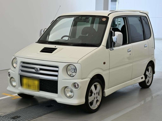 DAIHATSU MOVE — фото