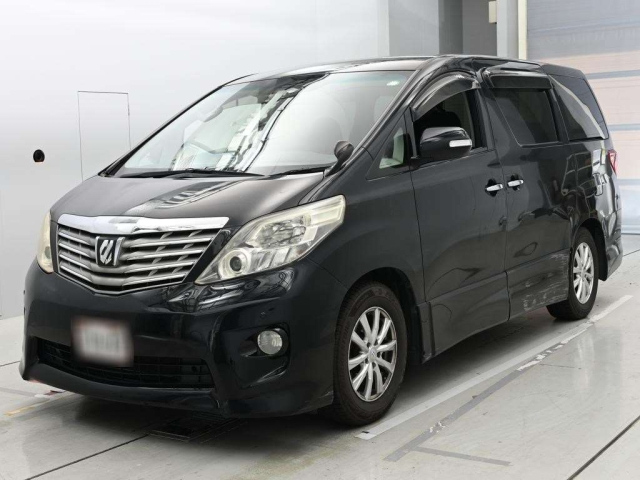 TOYOTA ALPHARD — фото