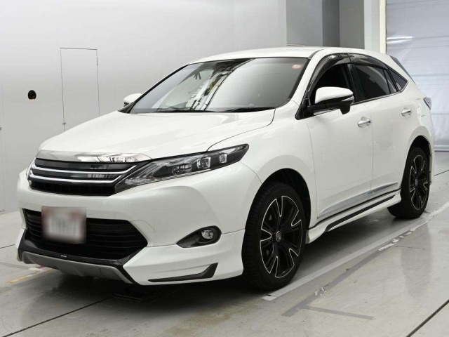 TOYOTA HARRIER — фото