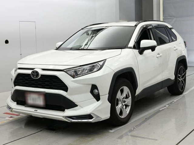 TOYOTA RAV4 — фото