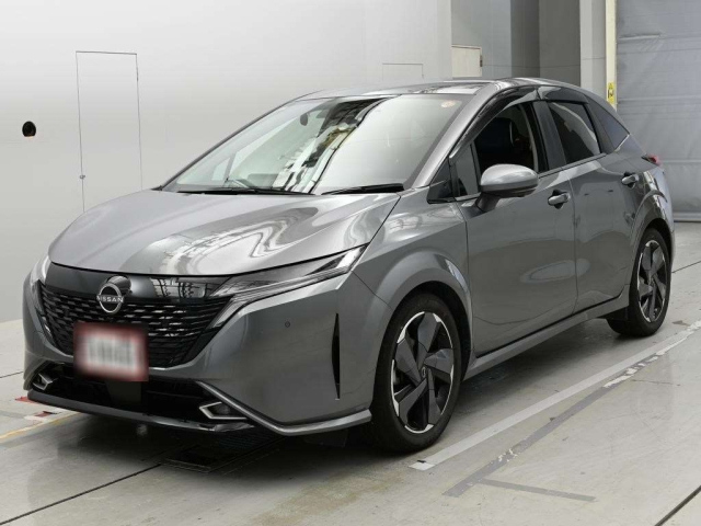 NISSAN AURA — фото