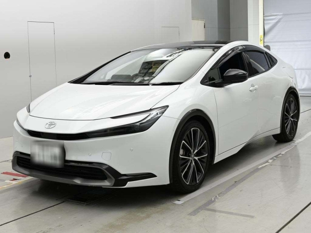 TOYOTA PRIUS — фото