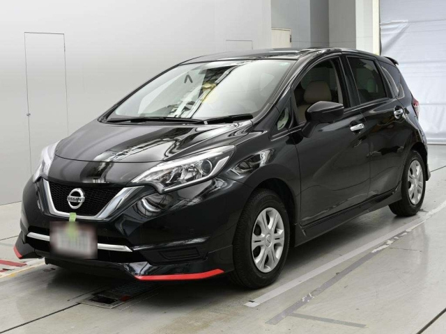 NISSAN NOTE — фото