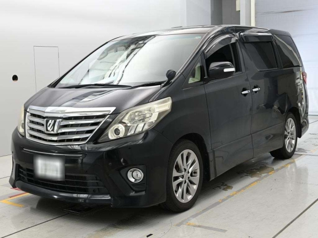 TOYOTA ALPHARD — фото