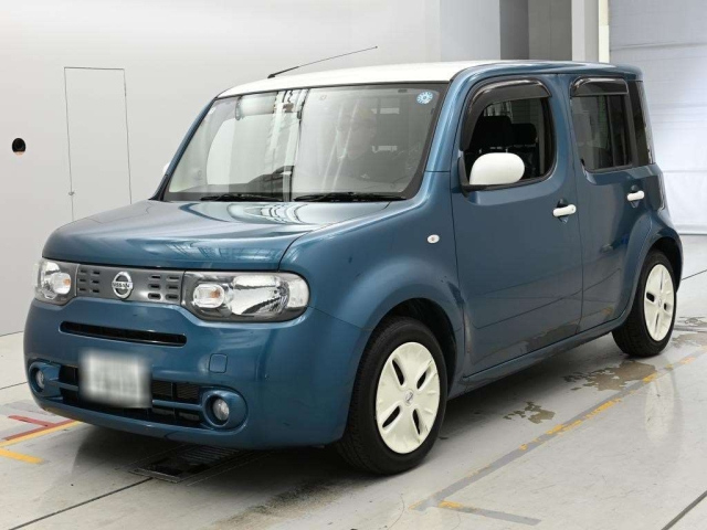 NISSAN CUBE — фото