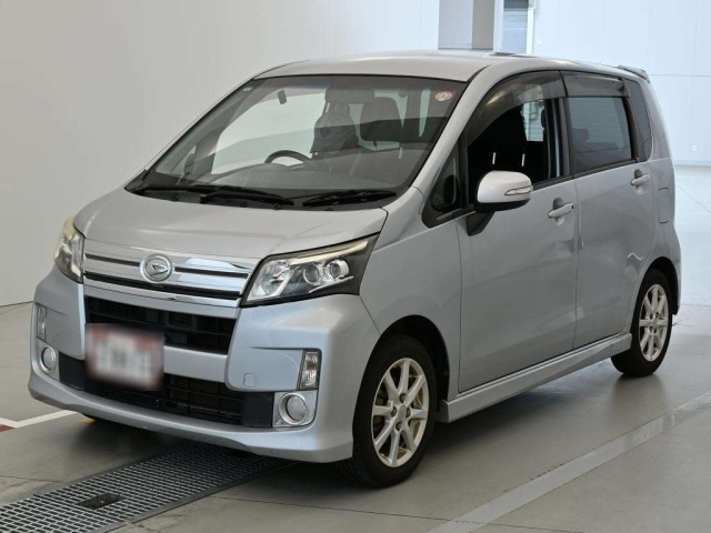 DAIHATSU MOVE — фото
