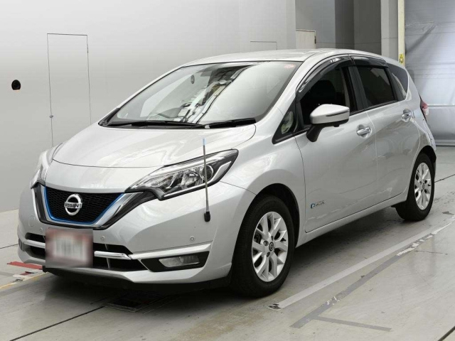 NISSAN NOTE — фото