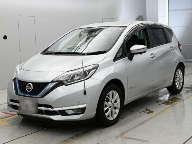 NISSAN NOTE — фото