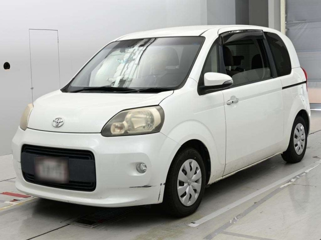 TOYOTA PORTE — фото