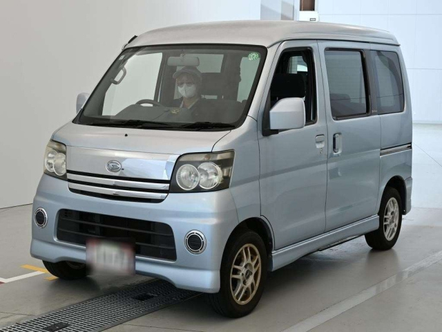 DAIHATSU ATRAI — фото