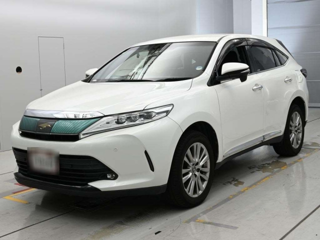 TOYOTA HARRIER — фото
