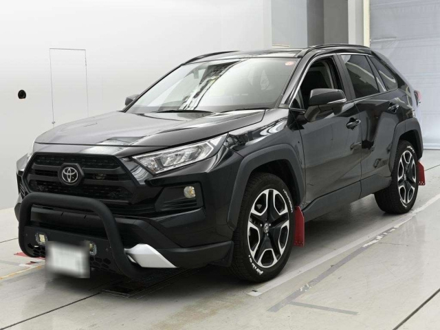 TOYOTA RAV4 — фото