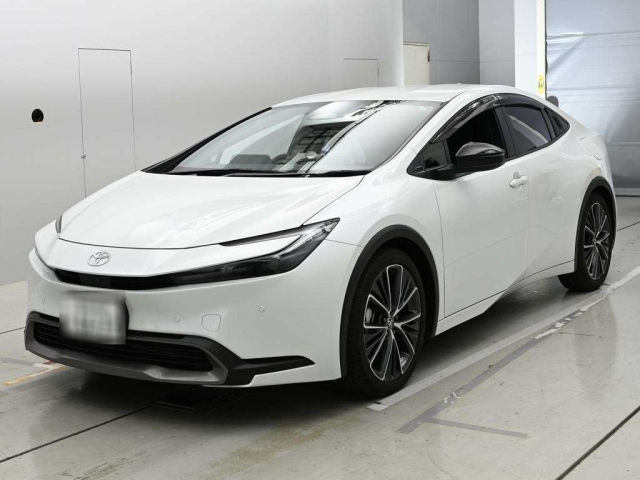 TOYOTA PRIUS — фото