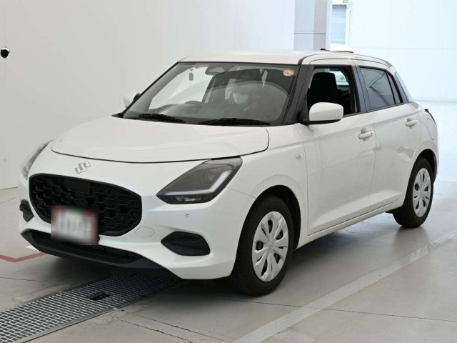 SUZUKI SWIFT — фото