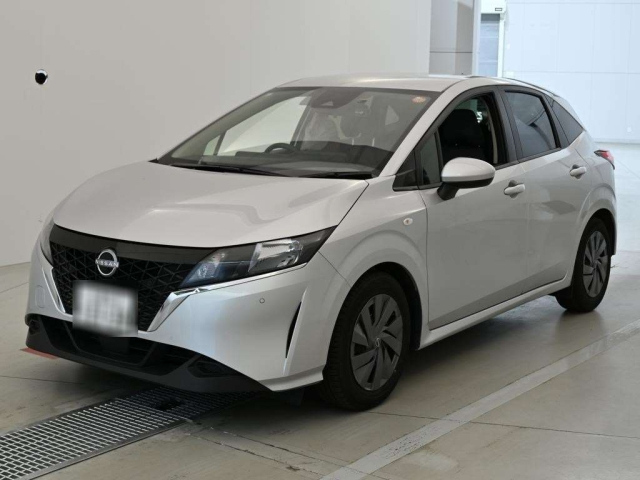 NISSAN NOTE — фото