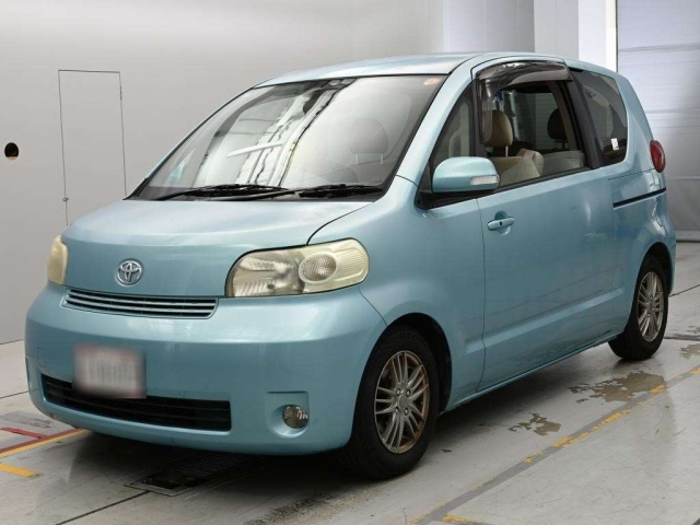 TOYOTA PORTE — фото