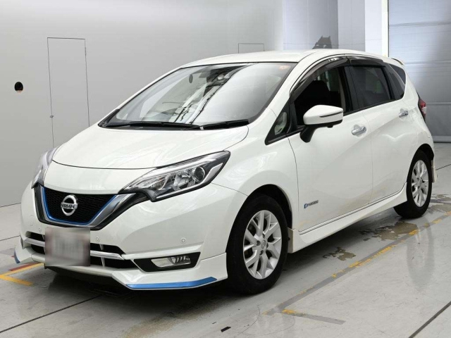 NISSAN NOTE — фото