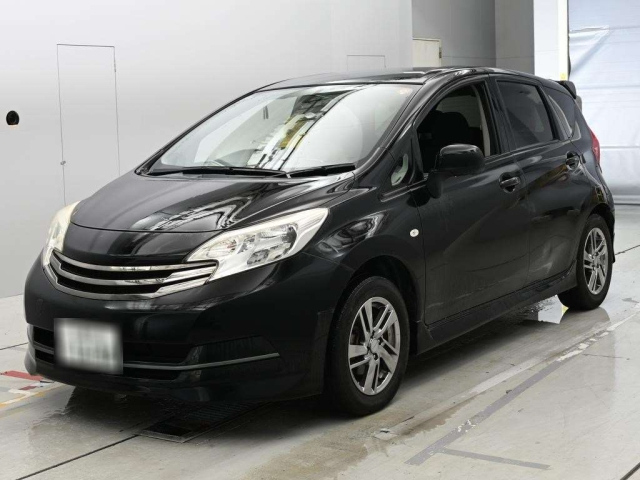 NISSAN NOTE — фото