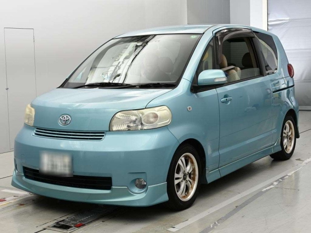 TOYOTA PORTE — фото