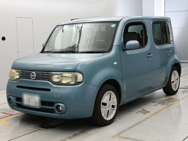 NISSAN CUBE — фото