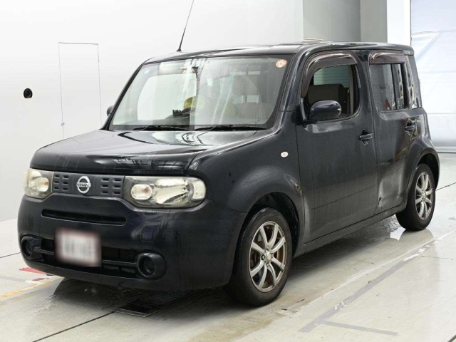 NISSAN CUBE — фото