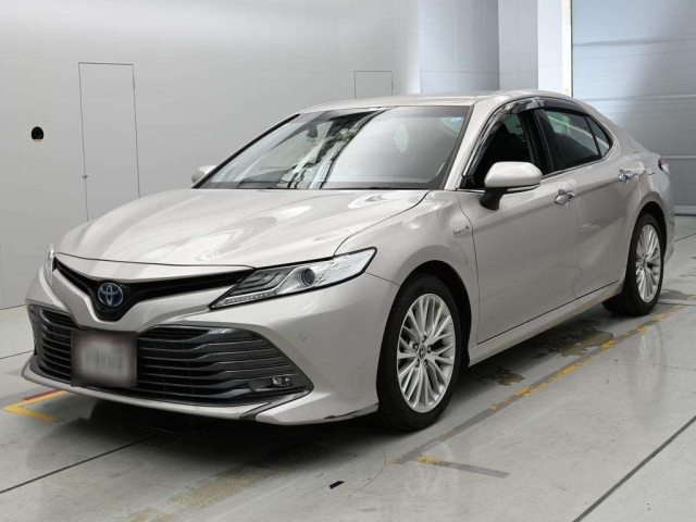 TOYOTA CAMRY — фото