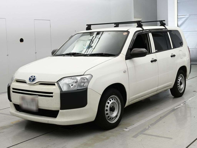 TOYOTA PROBOX — фото