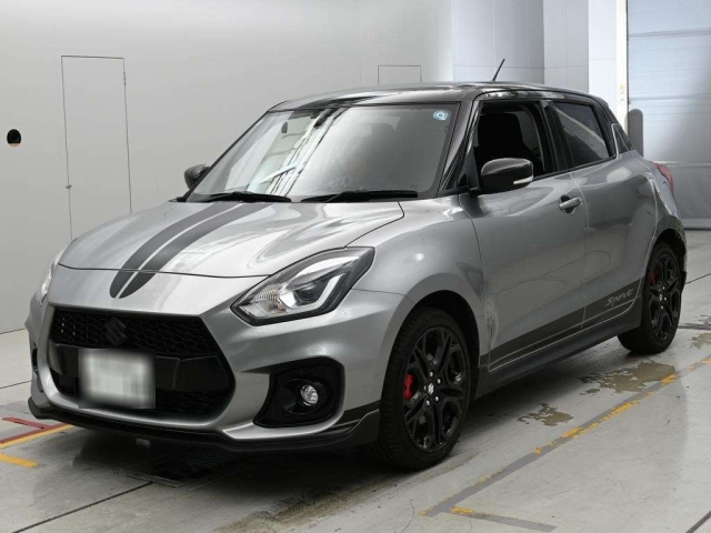 SUZUKI SWIFT — фото