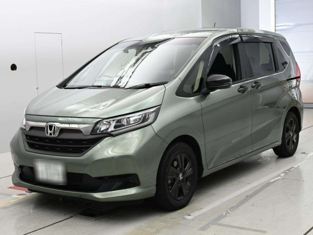 HONDA FREED — фото