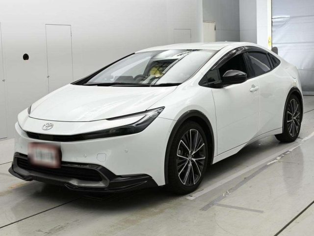 TOYOTA PRIUS — фото