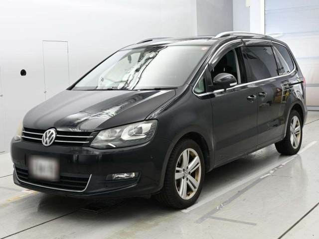 VOLKSWAGEN SHARAN — фото