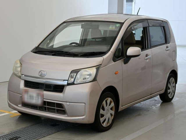DAIHATSU MOVE — фото