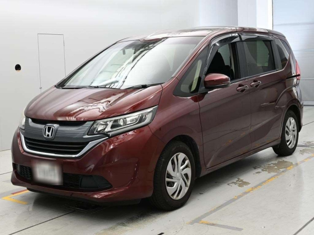 HONDA FREED — фото