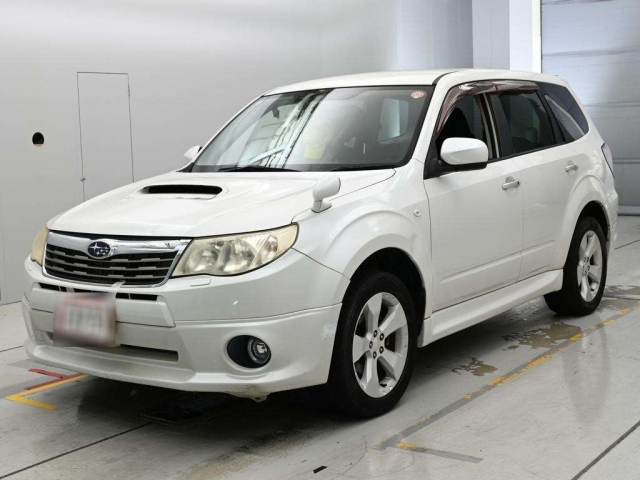 SUBARU FORESTER — фото