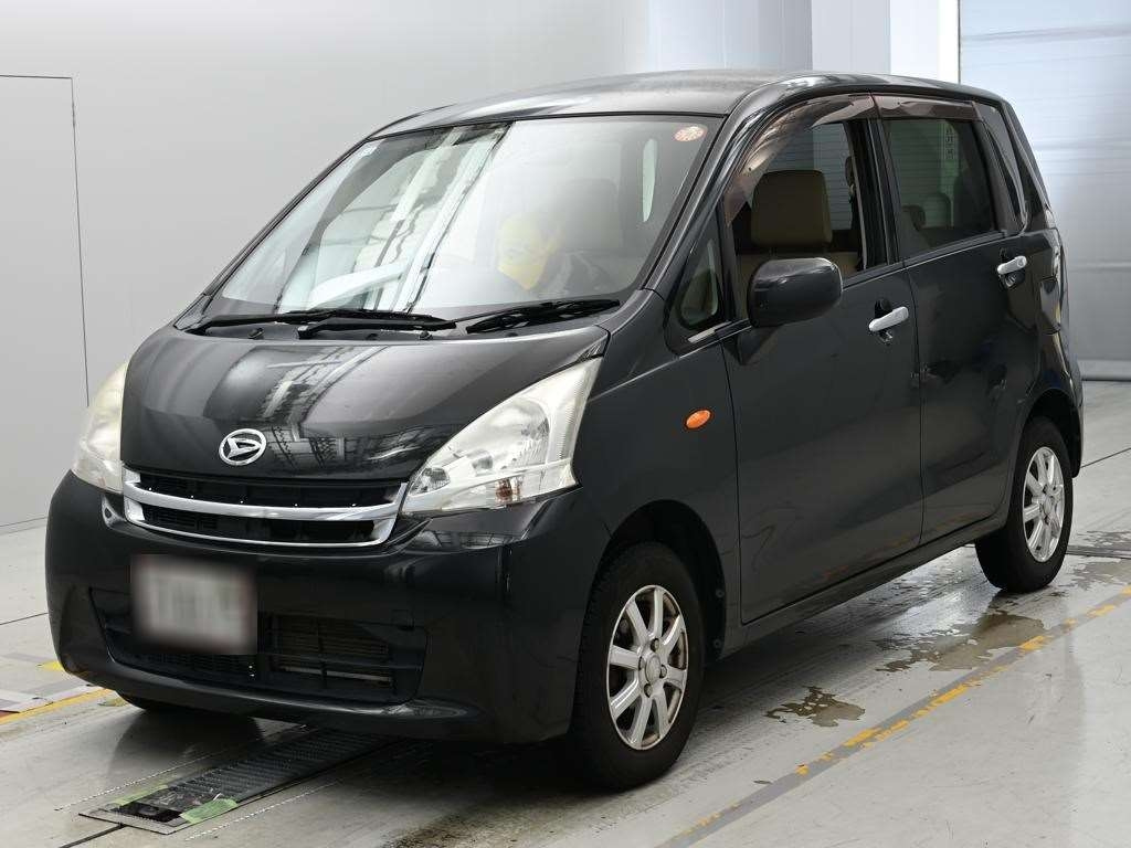 DAIHATSU MOVE — фото