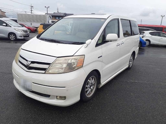 TOYOTA ALPHARD — фото
