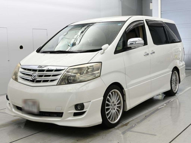TOYOTA ALPHARD — фото