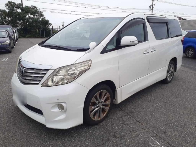 TOYOTA ALPHARD — фото