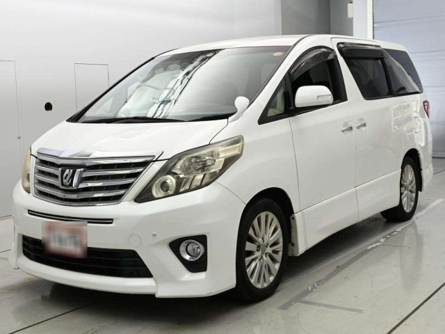 TOYOTA ALPHARD — фото