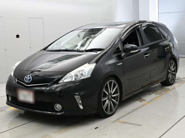 TOYOTA PRIUS — фото