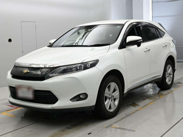 TOYOTA HARRIER — фото