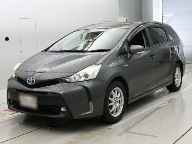 TOYOTA PRIUS — фото