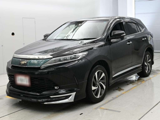 TOYOTA HARRIER — фото