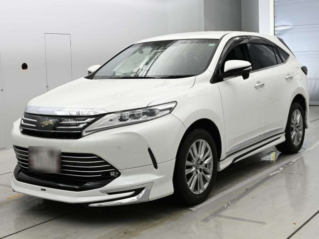 TOYOTA HARRIER — фото