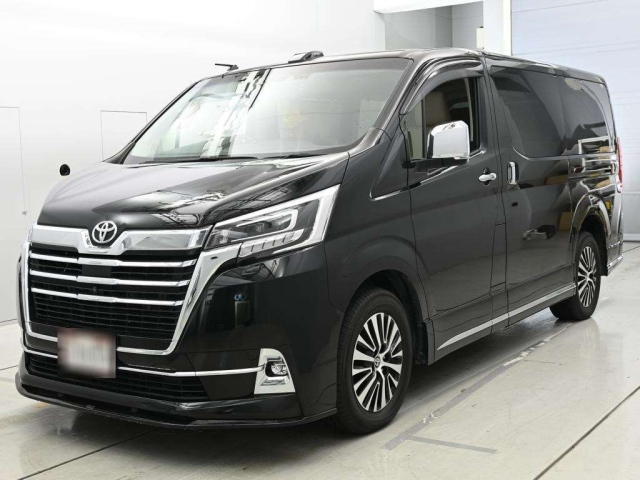 TOYOTA GRANACE — фото