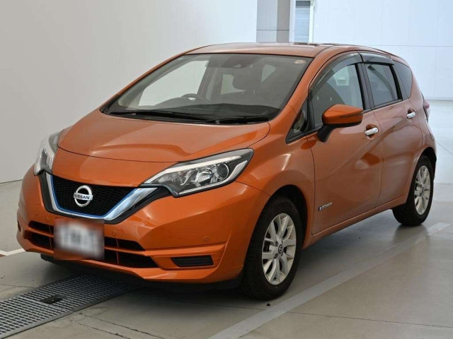 NISSAN NOTE — фото