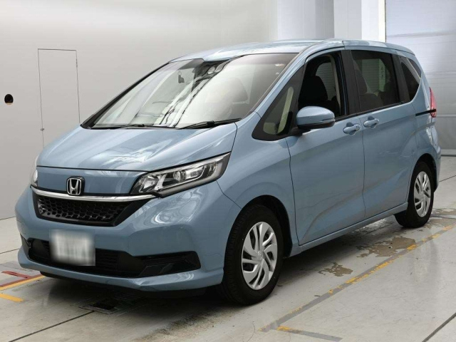 HONDA FREED — фото