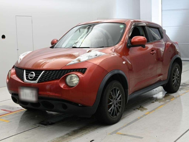 NISSAN JUKE — фото