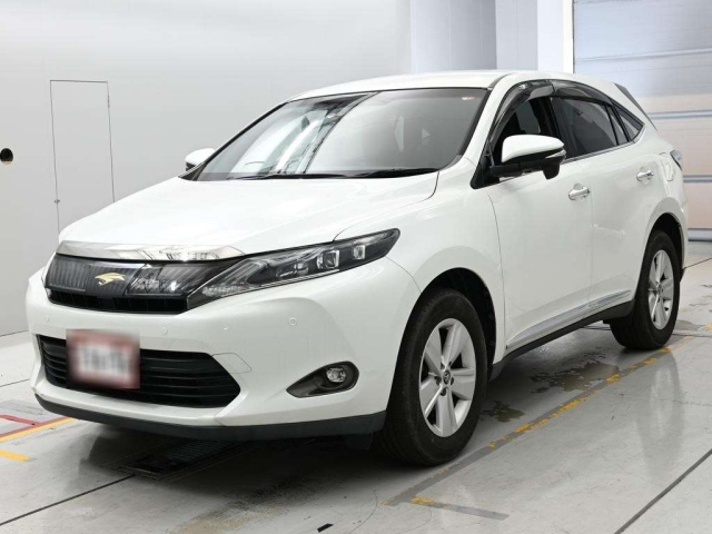 TOYOTA HARRIER — фото