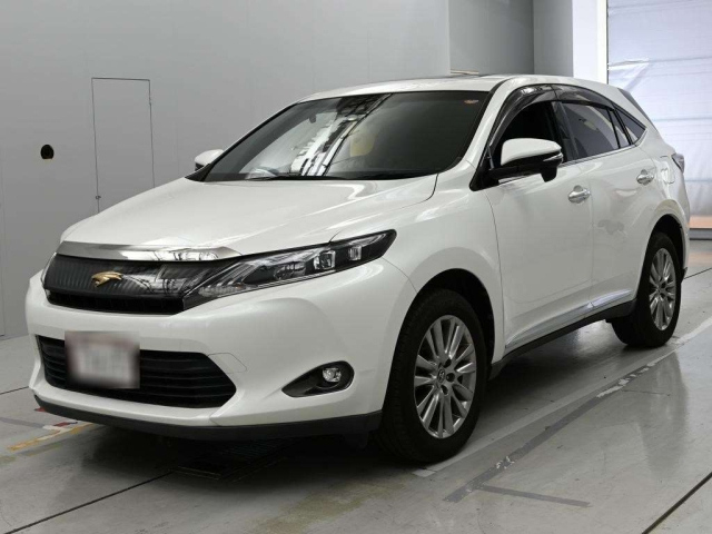 TOYOTA HARRIER — фото